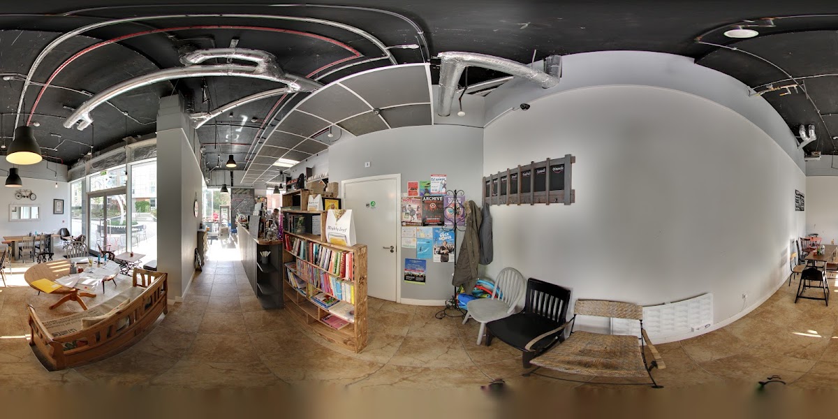 Nar Cafe & Juice Bar